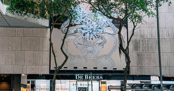 Anglo American рассчитывает на списание активов подразделения De Beers